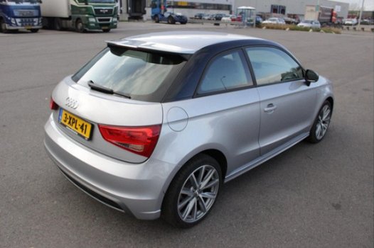 Audi A1 - 1.2 TFSI Admired S-Line - 1