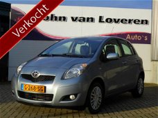 Toyota Yaris - 1.3 VVTi Automaat 5-drs. Aspiration met Clima / Parkeersensoren / Elek. Pakket