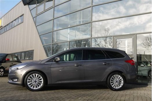 Ford Focus Wagon - 2.0 TDCI Titanium Edition NL-Auto PDC/nav/climate/etc - 1