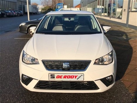 Seat Ibiza - 5-deurs 1.0 MPi Style Schitterende jonge Ibiza met groot 8