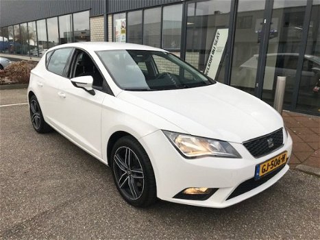 Seat Leon - 1.2 TSi 6-bak Style Fijne dealeronderhouden auto met clima, bluetooth, lm velgen, etc - 1