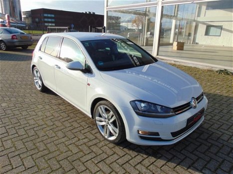 Volkswagen Golf - 2.0 TDI DSG AUT 150Pk Highline Nap Navi Xenon Leder - 1