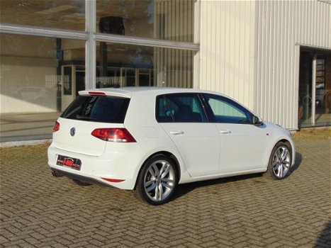 Volkswagen Golf - 2.0 TDI DSG AUT 150Pk Highline Nap Navi Xenon Leder - 1