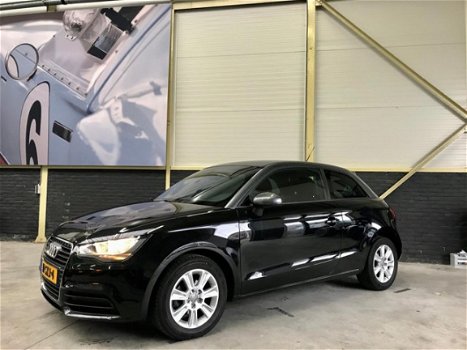 Audi A1 - 1.2 TFSI Pro Line Business | Navigatie | Zwarte Hemelbekleding | Sportstuur | - 1