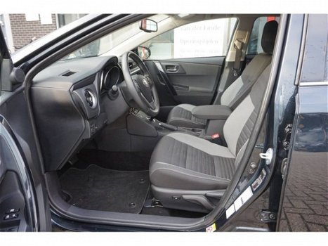 Toyota Auris - 1.8 Full Hybrid Dynamic HB 5drs Navigatie - 1