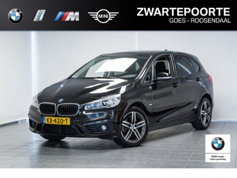 BMW 2-serie Active Tourer - 218d Sport High Executive / Trekhaak / PDC - 1