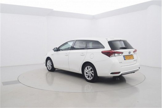 Toyota Auris - TS 1.8 Hybrid Trend Navi Automaat - 1