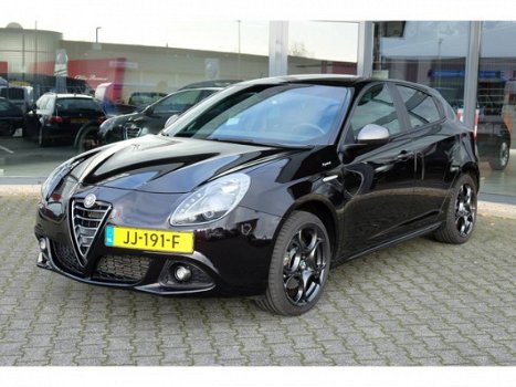 Alfa Romeo Giulietta - 1.4 Turbo MultiAir Distinctive Sprint Navi DAB+ - 1