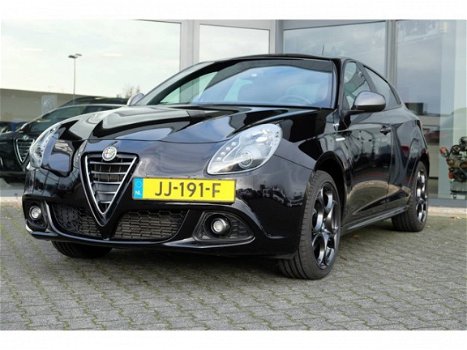 Alfa Romeo Giulietta - 1.4 Turbo MultiAir Distinctive Sprint Navi DAB+ - 1