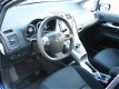 Toyota Auris - 1.8 Full Hybrid Dynamic Business - 1 - Thumbnail