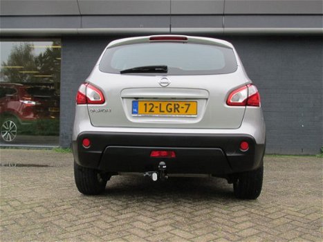 Nissan Qashqai - Acenta Connect 1.6 [Navi, Trekhaak, 1ste eigenaar] - 1