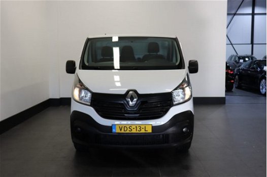 Renault Trafic - 1.6 dCi T27 - Airco - PDC - € 10.900, - Ex - 1