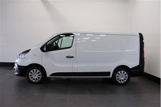 Renault Trafic - 1.6 dCi T27 - Airco - PDC - € 10.900, - Ex - 1