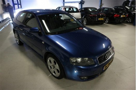 Audi A3 - 2.0 FSI Ambition NW APK / 2e EIG / BOSE + 17INCH + STOER - 1