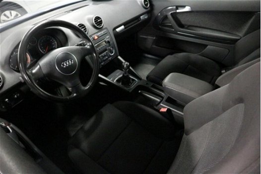 Audi A3 - 2.0 FSI Ambition NW APK / 2e EIG / BOSE + 17INCH + STOER - 1