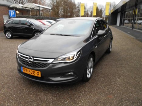 Opel Astra - 1.4Turbo 5D Innovation NAVI, ECC, 17