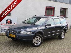 Volvo V70 - 2.4T 200pk XC 4WD AUT/ Youngtimer/ BTW auto/ Trekhaak/ All Season