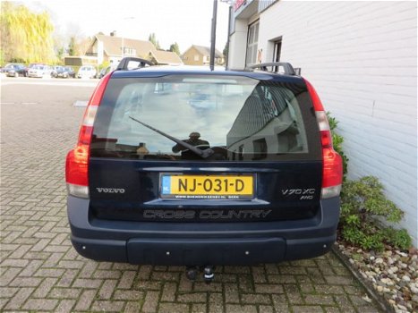 Volvo V70 - 2.4T 200pk XC 4WD AUT/ Youngtimer/ BTW auto/ Trekhaak/ All Season - 1