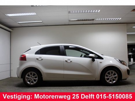 Kia Rio - 1.2 CVVT Comfort.5D. Navi. Airco.1e Eig.100% OH - 1