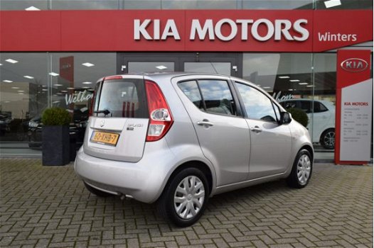 Suzuki Splash - 1.0i-12V VVT Comfort 5-Drs Airco Navigatie+Bluetooth Airbags CPV 54.102km - 1