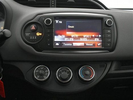 Toyota Yaris - 1.3 VVT-i Aspiration | Airco | Parkeercamera | - 1