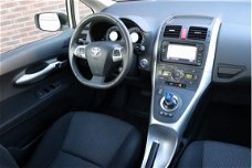 Toyota Auris - 1.8 Full Hybrid Business Automaat | Navigatie | Cruise control | Climate control | Lm