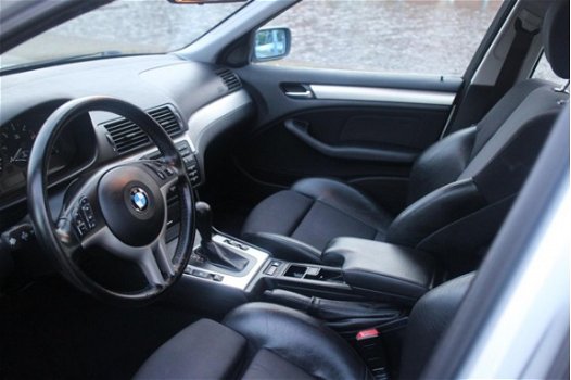 BMW 3-serie Touring - 330d AUTOMAAT_AIRCO_ LUX UITVOERING - 1