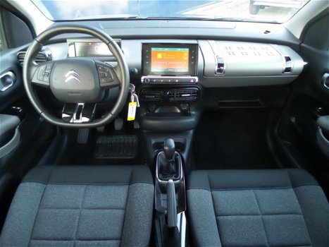 Citroën C4 Cactus - 1.2 110pk Business Navigatie en Climate en PDC - 1