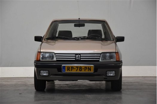 Peugeot 205 - 1.6 XR AUT B6 - 1