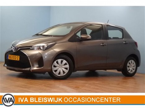 Toyota Yaris - 1.0 VVT-i Aspiration 5 deurs airco camera - 1