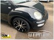 Volkswagen New Beetle - 2.0 Highline - 1 - Thumbnail