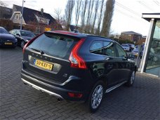 Volvo XC60 - 2.4 D5 AUT AWD MOMENTUM