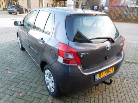 Toyota Yaris - 1.3 16v VVT-i Comfort 5-deurs - 1