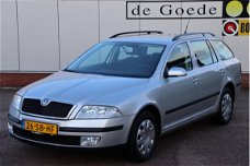 Skoda Octavia Combi - 1.6 Ambiente org. NL-auto