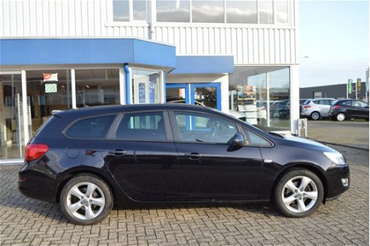 Opel Astra Sports Tourer - 1.6 Turbo Cosmo | Cruise Control | Climate Control | - 1