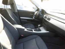 BMW 3-serie Touring - 318i ZEER MOOIE AUTO