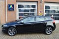 Volvo V40 - 2.0 D2 R-Design Bns, Navi, Clima, Cruise, Pdc - 1 - Thumbnail