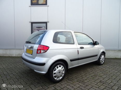 Hyundai Getz - 1.1i Active Apk keuring t/m 28 November 2020 - 1