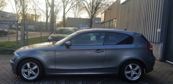 BMW 1-serie - 118D 136PK, ECC, Cruise, Carkit, 1e Eigenaar - 1