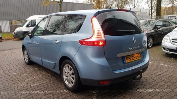 Renault Grand Scénic - 1.6 dCi 130PK, 7P, Leder, Xenon, Trekhk, Navi - 1