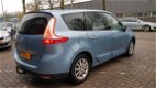 Renault Grand Scénic - 1.6 dCi 130PK, 7P, Leder, Xenon, Trekhk, Navi - 1 - Thumbnail