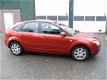 Ford Focus - 1.6-16V Trend Airco, Cruise control - 1 - Thumbnail