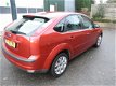 Ford Focus - 1.6-16V Trend Airco, Cruise control - 1 - Thumbnail