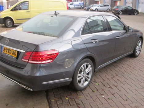 Mercedes-Benz E-klasse - 200 BT. Amb. Avant - 1