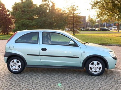 Opel Corsa - 1.2-16V Elegance l AIRCO l LMV l APK 10-2020 - 1