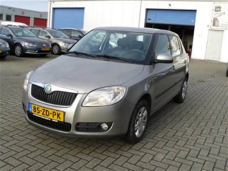 Skoda Fabia - 1.4-16V Ambiente Airco Bj 2008| Apk 26-11-2020| central - 1