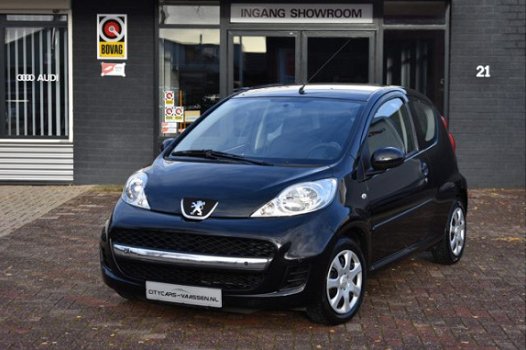 Peugeot 107 - 1.0-12V Millesim 200 68 pk automaat airco toerenteller pdc v/a elec pakket 1e eigenaar - 1