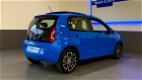 Volkswagen Up! - 1.0 CUP 5-drs. panoramadak airco navi stoelverwarming - 1 - Thumbnail