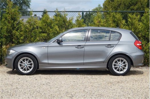 BMW 1-serie - 116i Business Line ECC - CRUISE - LMV - ELEKTR. PAKKET - ISO - FIX - FACELIFT MODEL - 1