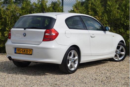 BMW 1-serie - 116i Business Line AIRCO - SPORT INTERIEUR - ELEKTR. PAKKET - LMV - ISO FIX - 1